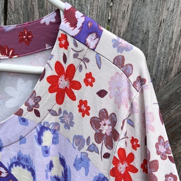 NWOT LOGO Lori Goldstein top - Picture 4 of 8